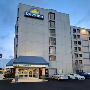 2* Hotell Days By Wyndham Near The Falls